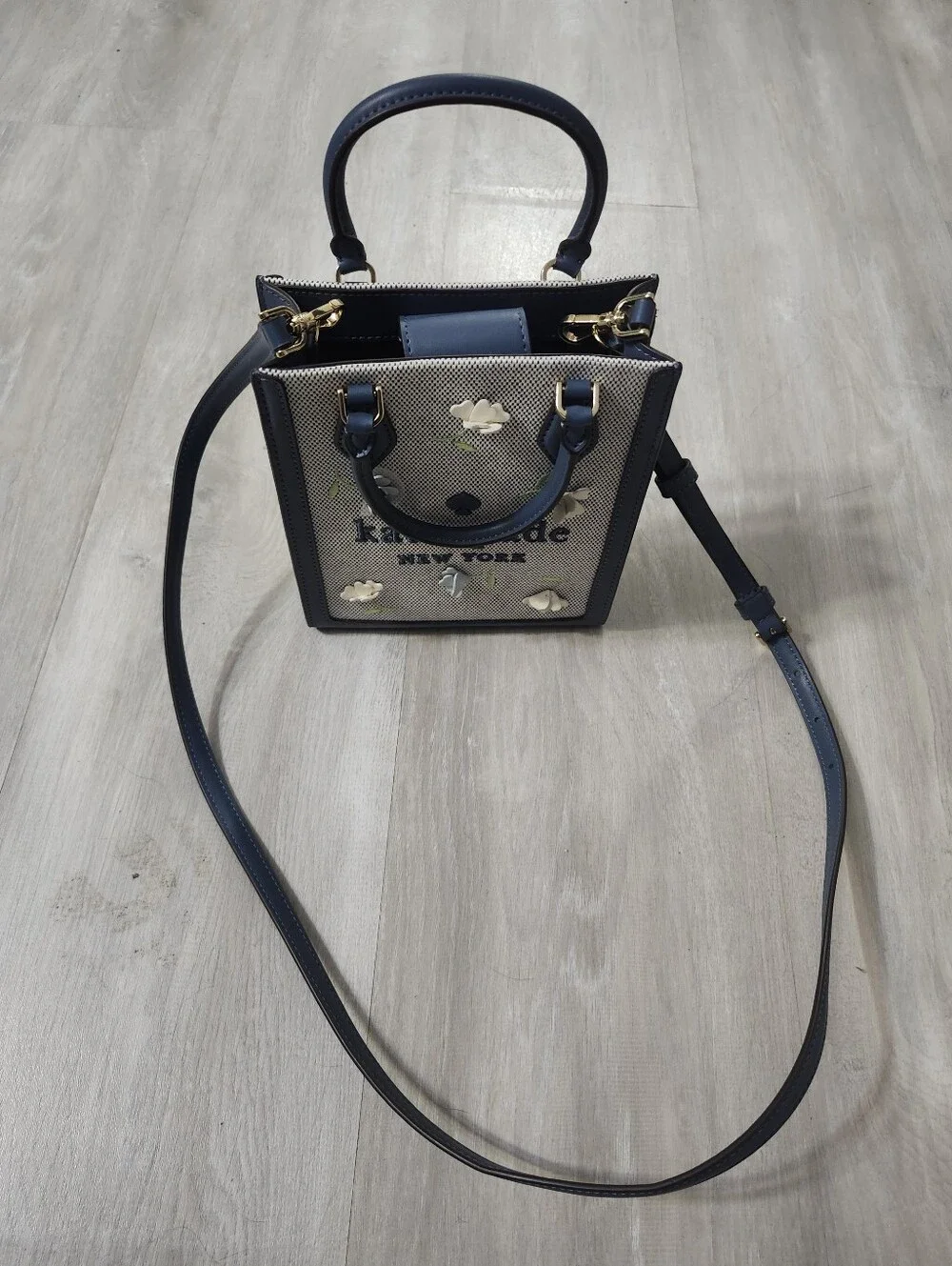 Kate Spade New York Ellie Applique Small Tote 3D floral details